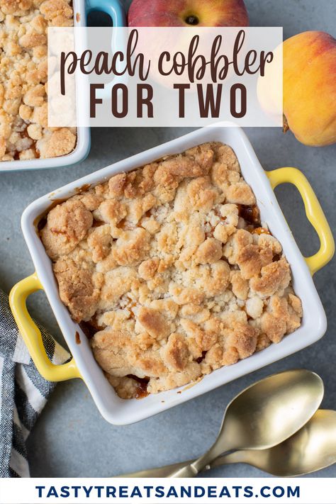 Peach Cobbler With Fresh Peaches Small Batch, Small Peach Pie, Peach Cobbler For One Person, Peach Crisp With Fresh Peaches For Two, Single Peach Cobbler, Peach Cobbler For Two Fresh, Fresh Peach Crisp For 2, Deconstructed Peach Cobbler, Peach Desserts For Two