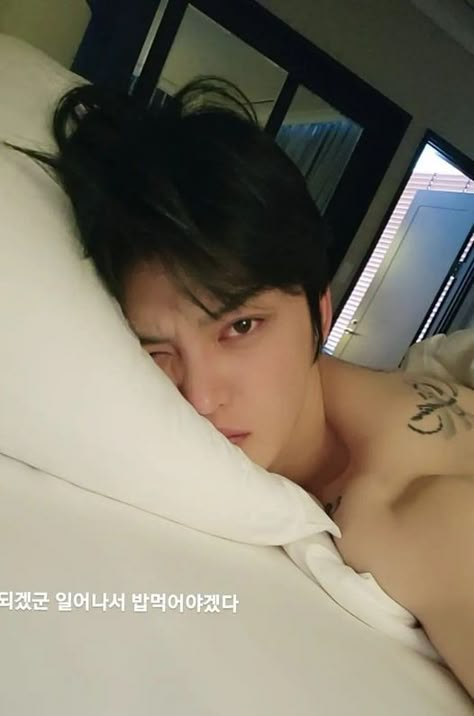 #KIMJAEJOONG #김재중 #金在中 #J_JUN #ジェジュン Jaejoong Tvxq, Ban Ryu, Kim Jae Joong, Happy Photos, Love List, Korean Men, Guys And Girls, Korean Actors, Funny Photos