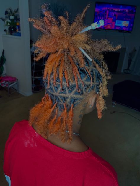 Triangle Locs Parts, Brown And Orange Locs, Locs With Triangle Parts, Starter Locs Triangle Parts, Locs Triangle Parts, Triangle Parts, Triangle Locs, Triangle Loc Parts, Starter Loc Parting Patterns