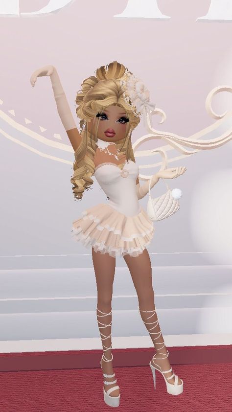 Dti Themes Doll, Coquette Dress To Impress Roblox Game, Dti Outfit Ideas Khaki, Dress To Impress Theme Khaki, Khaki Outfit Dress To Impress, Dress To Impress Dripping In Gold Theme, Khaki Dti Outfit, Dress To Impress Khaki Theme, Doll Outfit Dress To Impress