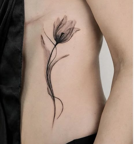 Tulip Tattoo Ideas, Abstract Flower Tattoos, Tulip Tattoo, Lavender Tattoo, Bunny Tattoos, Handpoke Tattoo, Best Tattoos For Women, Modern Tattoos, Classy Tattoos