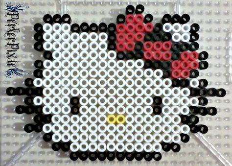 Hello Kitty Head, Hello Kitty Birthday Cake, Hamma Beads Ideas, Pearl Beads Pattern, Easy Perler Beads Ideas, Fuse Bead Patterns, Bead Crafts Diy, Hama Beads Design, Diy Perler Bead Crafts