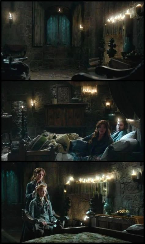 Winterfell castle Winterfell Castle Interior, Winterfell Bedroom, Winterfell Interior, Game Of Thrones Architecture, Alamut Castle, Winterfell Aesthetic, Winterfell Art, Medieval Fireplace, Winterfell Castle