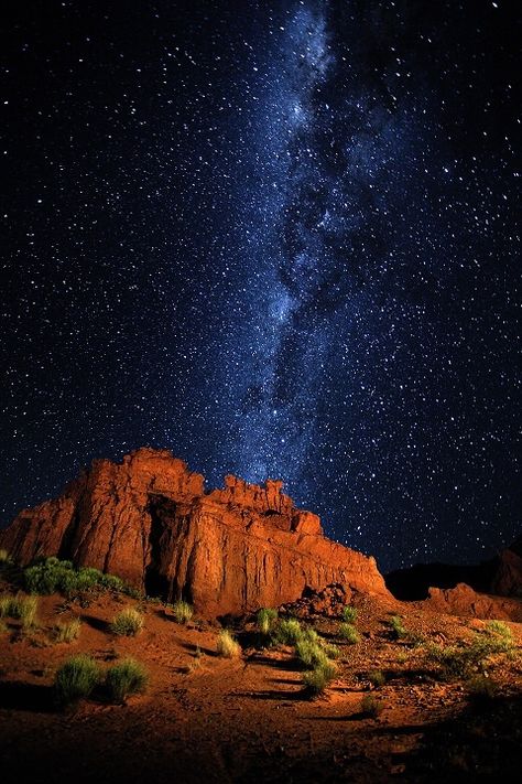 Argentina Travel, South America Travel, Beautiful Places Nature, Rock Formations, The Night Sky, Incredible Places, Red Rock, America Travel, The Desert