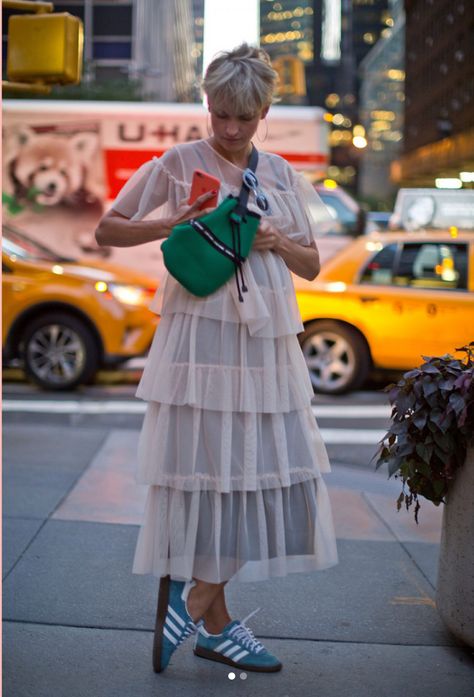 Minimalist Moda, Boho Mode, Mode Hippie, Mode Casual, Looks Street Style, Trend Fashion, Fashion Weeks, Inspiration Mode, Sheer Dress