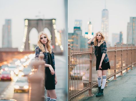 NYC senior pictures on the Brooklyn Bridge by Alyson Edie Brooklyn Bridge Portrait, Senior Pictures New York City, Nyc Senior Pictures Photo Shoot, Nyc Senior Pictures, Pictures In New York, Brooklyn Bridge Pictures, Nashville Photos, Bridge Photoshoot, Nyc Photoshoot