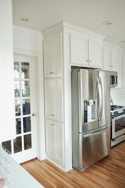 THIS is exactly what I want as a pantry!!! 5 Kitchen Ideas to Love - Make your kitchen beautiful and efficient. #”kitchenideasremodeling” Country House Kitchen, Kitchen Fridge, Farmhouse Kitchen Cabinets, Kitchen Cabinets Decor, Rustic Farmhouse Kitchen, Kitchen Cabinets Makeover, Modern Kitchen Cabinets, Kraf Diy, Cabinet Decor