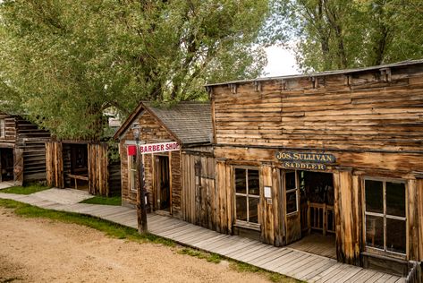 The Pioneering Spirit of the American Gold Rush Is Alive and Well in Montana's Ghost Towns Abandoned Cities Ghost Towns, Abandoned Towns, Old Western Towns, Wood Walkway, Cumberland Falls, Abandoned Town, Old Western, Abandoned Cities, Western Town