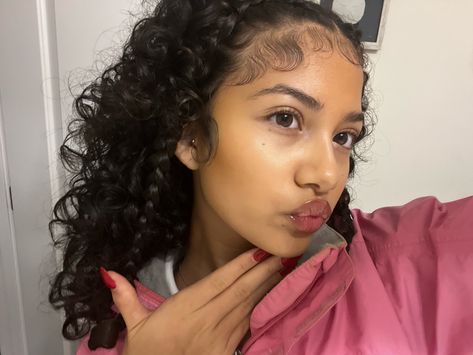 Think Hair Styles, Bday Hairstyles Ideas Curly Hair, Beanie With Curly Hair, Mixed Girl Aesthetic, Pfps Icons, Hairstyles Quick, Mixed Curly Hair, Quick Natural Hair Styles, Curls Hairstyles