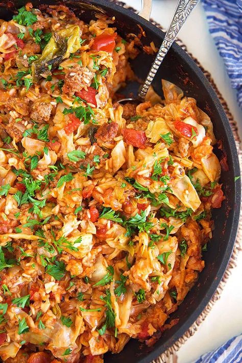 Stuffed Cabbage Casserole Recipe Stuffed Cabbage Casserole, Cabbage Casserole Recipe, Easy Stuffed Cabbage, Ground Beef Breakfast, Unstuffed Cabbage Rolls, Cabbage Casserole Recipes, Cabbage Roll Casserole, Unstuffed Cabbage, Cabbage Roll Soup