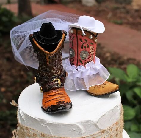 Boot Cake Topper Wedding Cake Topper-rustic Cake Topper | Etsy Canada Western Wedding Boots, Western Cake Toppers, Boot Cake, Western Wedding Cakes, Bride Boots, Western Bride, Cowgirl Boots Wedding, Boots Wedding, Wedding Cowboy Boots