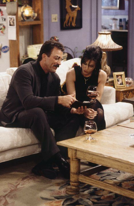 Tom Selleck Friends, Monica And Richard, Friends 1994, Friends Best Moments, Ross And Rachel, Ross Geller, Friends Season, Tom Selleck, Friends Moments