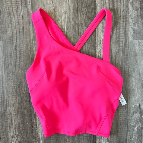 Size 4 Never Worn Padding Included Lululemon Asymmetrical Top, Lulu Wishlist, Lulu Tops, Cute Lululemon Outfits, Dance Fits, Track Star, Fav Products, Lulu Pants, Lululemon Outfits