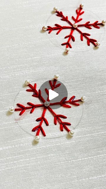 Snowflake Embroidery Pattern Simple, Snowflake Embroidery Ornament, Quick Christmas Embroidery, Snowflake Embroidery Tutorial, Hand Embroidered Snowflakes, Embroider Snowflake, Embroidery Snowflake Patterns, Snowflake Embroidery Pattern, Christmas Stocking Embroidery