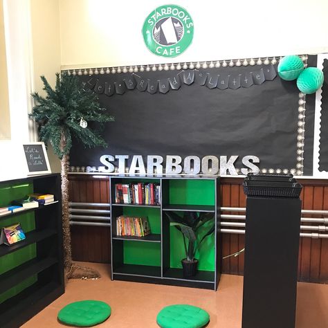 Starbooks Cafe Starbooks Library Display, Starbooks Classroom Theme, Ela Classroom Themes, Cafe Classroom Decor, Classroom Coffee Shop Theme, Classroom Cafe Theme, Cafe Style Classroom, Reading Cafe In Classroom, Starbooks Reading Area