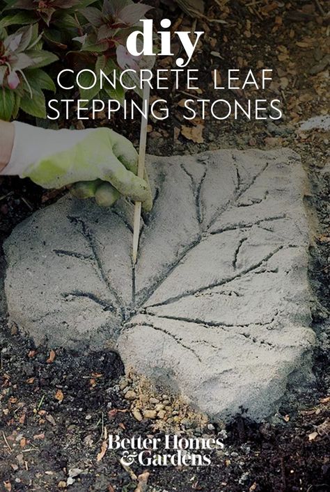 Concrete Molds Walkway, Concrete Ornaments, Leaf Stepping Stones, Concrete Molds Diy, Cement Ideas, Hill Landscape, Stepping Stone Molds, Diy Landscape, Concrete Leaves