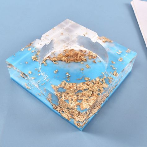 Large Middle Small Square Ashtray Silicone Mold for Epoxy Resin #largeashtraymold #middleashtraymold #smallashtraymold #squareashtraymold #siliconemold #epoxyresin Epoxy Resin Ashtray, Diy Resin Dice, Ashtray Resin, Resin Ashtray, Resin Box, Resin Storage, Candle Molds Diy, Mold For Resin, Aroma Candle