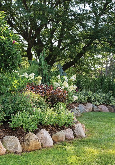 See How His Garden Grows - Midwest Home Stone Edge Flower Bed, Rock Garden Bed Edging, Natural Garden Edging, Rock Lined Flower Bed, Flower Borders Garden, Stone Borders Edging, 2024 Landscape Trends, Woodland Edge Garden, Garden Stone Border