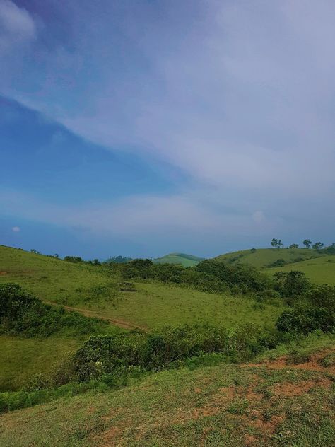 Vagamon Vagamon Photography, Contemporary Art Painting, Contemporary Art, Art Painting, Natural Landmarks, Photography, Quick Saves, Art, Nature