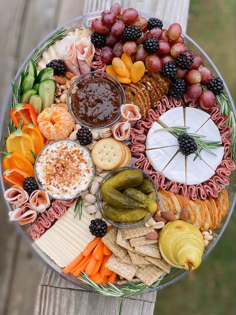 Grazing Cups, Antipasto Platters, Grazing Boxes, Antipasto Platter, Charcuterie Platter, Charcuterie Recipes, Cheese Boards, Brunch Menu, Drink Ideas