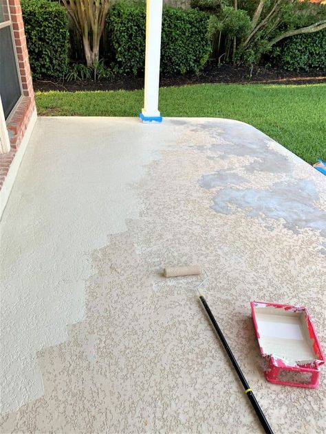 Does your pool deck or patio need a makeover, but it's just not in the budget?  Try DIY Painting Pool Deck Tutorial by thetarnishedjewelblog.com.  Get the tools needed in this 5-Step tutorial.  #patiopainting #pooldecking #poolsideready #patiomakeover #backyarddesign #backyardmakeover #pooldeckpainting #summer2020 Painting Pool Deck, Painted Pool Deck, Deck Paint Colors, Cement Pools, Pool Makeover, Concrete Stain Patio, Deck Or Patio, Pool Porch, Deck Repair