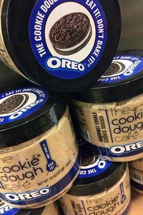 The 9 Best Oreo Products of ALL Time Oreo Products, Oreo Cookie Dough, Realistic Wallpaper, Cupcakes Oreo, Oreo Fluff, Dessert Oreo, Specialty Food Store, Oreo Flavors, Steak And Shrimp