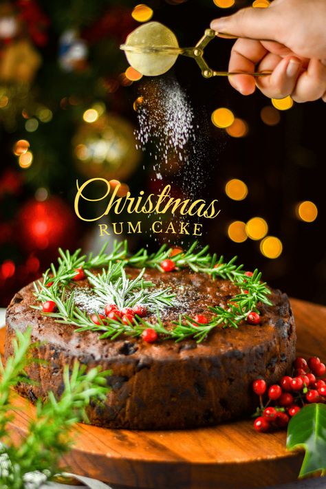 Christmas Rum Cake, Rum Fruit Cake, Traditional Christmas Desserts, Christmas Fruit Cake, Traditional Holiday Recipes, Rum Cake Recipe, Rich Cake, Mango Cheesecake, Fruit Cake Christmas