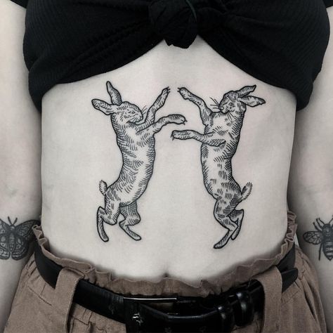 Fighting Hares for Tahlia who was one tough cookie! Thanks again, so happy to do more etching work. Done @littlegoldstudios | Instagram Hare Tattoo, One Tough Cookie, Science Tattoo, Etching Tattoo, Woodcut Tattoo, Funky Tattoos, Stomach Tattoos, Tough Cookie, Jewelry Tattoo