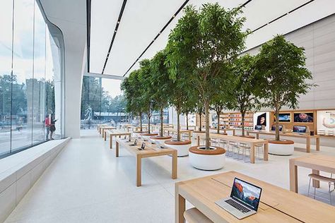 Apple Opens First Store in Belgium and It’s Gorgeous | iPhoneLife.com Apple Interior Design, Apple Store Design, Apple Headquarters, Living By Design, Apple Park, Apple Shop, Store Concept, Mac Apple, Glass Staircase