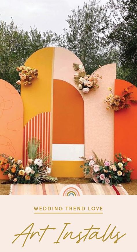 Wedding Installations Backdrops, Retro Wedding Backdrop, Wedding Art Installation, Unique Wedding Trends, Retro Wedding Ideas, Colorful Wedding Decor, Retro Backdrop, Colorful Art Installations, Retro Wedding Inspiration