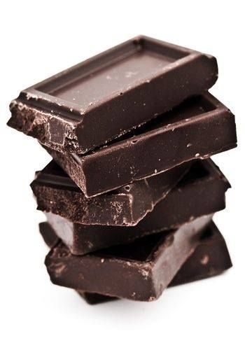 I want to believe this... Cocoa hydrates your skin, making it firmer and more supple, so you can stock up on dark  choc, guilt free! Dark Chocolate Benefits, Bourbon Tasting, Chocolate Buttons, Chocolate Heaven, I Love Chocolate, Cooks Illustrated, Chocolate Shop, Lean Body, Chocolate Bars