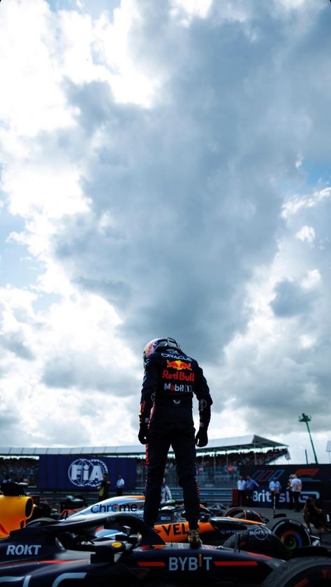 Letter To My Past Self, Formula One Aesthetic, F1 Photography, F1 Poster Design, Formula 1 Iphone Wallpaper, Chinese Grand Prix, F1 Wallpaper, Red Bull F1, Wrote A Book