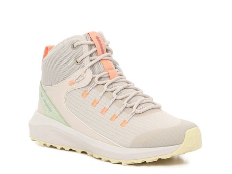 https://images.dsw.com/is/image/DSWShoes/541933_193_ss_01?impolicy=qlt-medium-high&imwidth=640&imdensity=2 Cute Hiking Shoes, Stylish Hiking Boots, Women’s Hiking Boots, Women Hiking Shoes, Hiking Boots Outfit, Trending Handbags, Best Hiking Boots, Womens Hiking Shoes, Hiking Boots Women