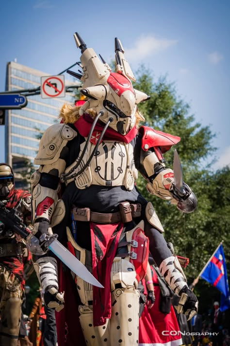 Destiny Cosplay at DragonCon 2014 Fallen Captain Destiny, Destiny 2 Cosplay, Destiny Eliksni, Destiny Fallen, Destiny Fashion, Destiny Cosplay, Destiny Bungie, Video Game Cosplay, Destiny Game