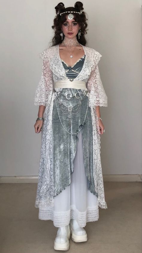 Ethereal Clothing Aesthetic, Moon Clothing Aesthetic, Cloud Inspired Outfits, Sun Moon Clothes, Ice Fairy Outfit, Fantasy Fashion Aesthetic, Ethereal Outfit Aesthetic, Etheral Outfit Ideas, Sun Inspired Outfit