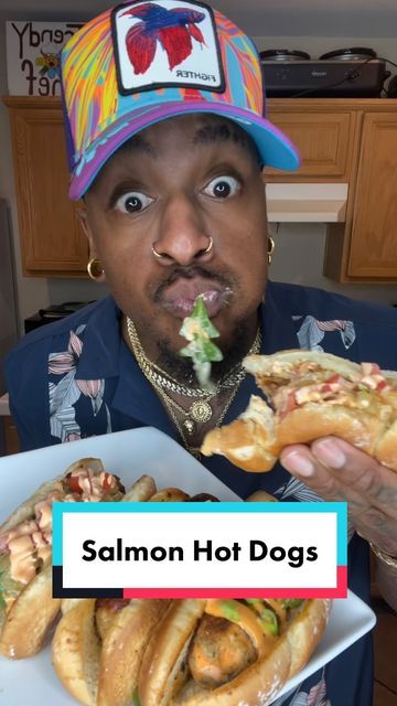 Salmon Hot Dogs, Instagram Meals, Salmon Recipes, Hot Dogs, Seafood, Sandwiches, Chef, Dogs, On Instagram