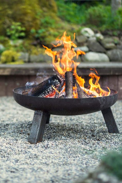 Safe Fire Pit, Decorating A Patio, Cast Iron Fire Pit, Ideas Backyard Patio, Indoor Fire Pit, Smores Bar, Smokeless Fire Pit, Camping Fire Pit, Tabletop Fire Pit