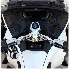 Show Chrome Handlebar Cover for the Can-Am Spyder RT (2010-19) Can Am Spyder Accessories, Can Am Spyder, Motor Bikes, Can Am, Bike Parts, Color Chrome, Steering Wheel, Cars Trucks, Trucks