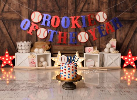 Rookie Of The Year Cake, Baseball Cake Smash, Cake Smash Boy, Baseball Cake, Cake Boy, 1st Birthday Pictures, Smash Cake Boy, Rookie Of The Year, Cakes For Boys