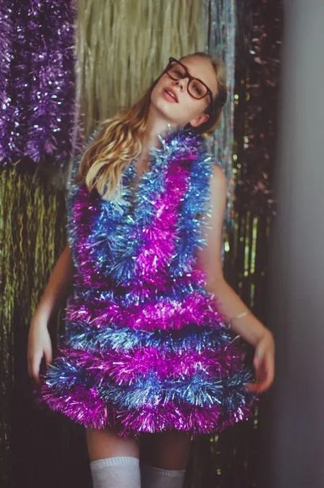 56 Best Anything But Clothes Ideas For Your Next ABC Party 45 Tinsel Outfit, Anything But Clothes Party Ideas, Anything But Clothes Party, Tinsel Dress, Anything But Clothes, Junk Kouture, Abc Party, Recycled Clothes, Teen Witch