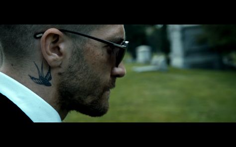 Southpaw movie Billy Hope Jake Gyllenhaal Tom Ford sunglasses bird tattoo Bird Tattoo Neck Men, Bird Neck Tattoo Men, Jake Gyllenhaal Tattoo, Southpaw Tattoo, Neck Bird Tattoo, Swallow Tattoo Men, Bird Neck Tattoo, Southpaw Movie, Movie Character Tattoos