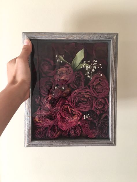 Pressed Flowers Diy, Dried Flowers Diy, Fairy Tree Houses, Diy Shadow Box, Pressed Flower Crafts, Diy Jewelry Display, Art Decor Diy, Flower Shadow Box, Diy Wall Art Decor