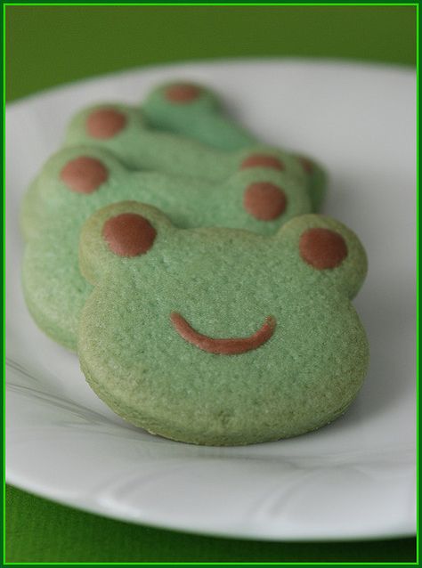 Cute snack for lesson on Moses and the plagues Cute Food, Frogs