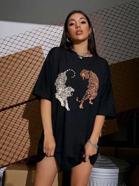 Tiger Print Oversized Tee for Sale Australia| New Collection Online| SHEIN Australia Shein Clothes, Female Shorts, Vintage Crewneck, Fashion Top, Tshirt Outfits, Closet Fashion, Women T Shirts, Loose Tops, Tiger Print