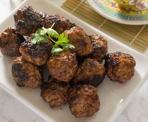 Learn more about Chinese BBQ Pork (Char Siu) Meatballs from SideChef! Vj Cooks, Pork Carnitas Recipe, Perfect Meatballs, 70's Party, Chinese Bbq Pork, Honey Pork, 5 Spice, Carnitas Recipe, Pork Carnitas