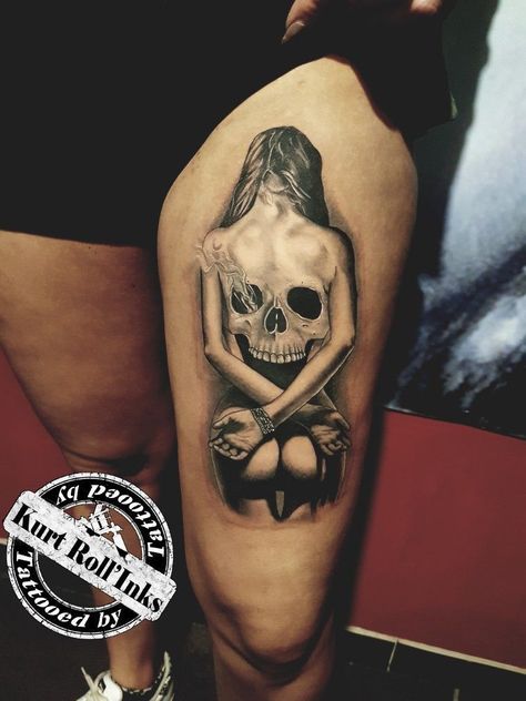 Tattoo Crane, Pin Up Girl Tattoo, Skull Sleeve Tattoos, Skull Sleeve, Gangsta Tattoos, Wicked Tattoos, Scary Tattoos, Neck Tattoo For Guys, Creepy Tattoos