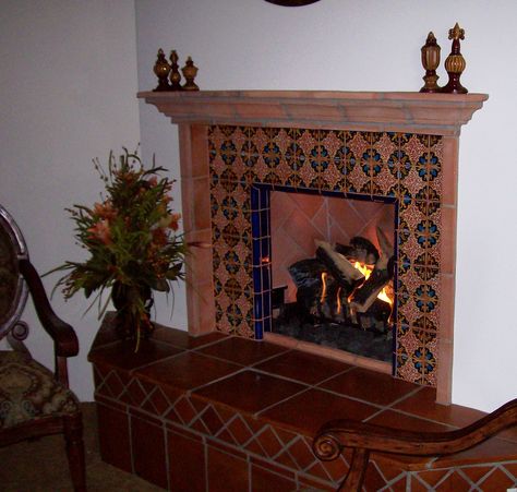 Mexican Tile Fireplace, Spanish Style Fireplace, Tile Around Fireplace, Fireplace Tile Ideas, Mexican Tile Bathroom, Tiles Diy, Tile Design Ideas, Beautiful Tile Floor, Floating Fireplace