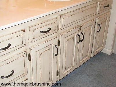 Verrryyyy Distressed Cabinets Painted Farmhouse Kitchen Cabinets, Antique Painted Cabinets, Aged White Kitchen Cabinets, Distressed White Cabinets, Farm Cabinets, White Washed Kitchen Cabinets, Distressed Kitchen Cabinets Diy, Antiqued Cabinets, Antique Kitchen Furniture