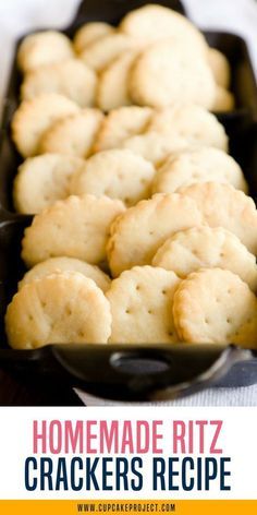 Homemade Ritz Crackers, Savory Cookies, Homemade Crackers Recipe, Ritz Cracker Recipes, Healthy Crackers, Butter Crackers, Crackers Recipe, Ritz Cracker, Homemade Crackers