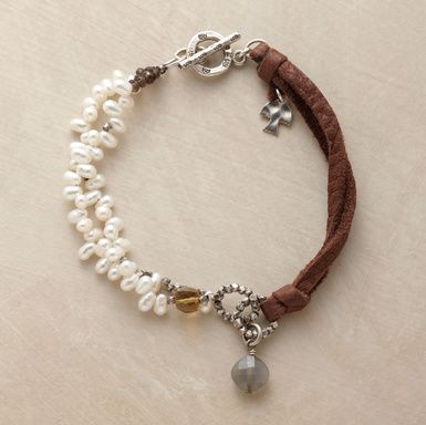 so cute! A Bracelet, Quartz Beads, Fabulous Jewelry, Diy Schmuck, Bijoux Diy, Hand Made Jewelry, Jewelry Projects, Jewelry Tutorials, Leather Jewelry